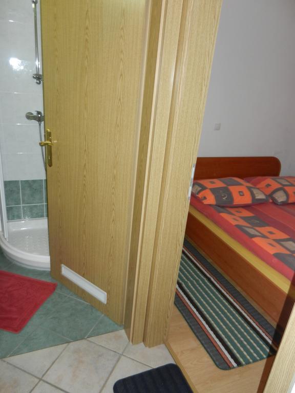 Gostilna Stara Posta Hotel Podkraj ภายนอก รูปภาพ