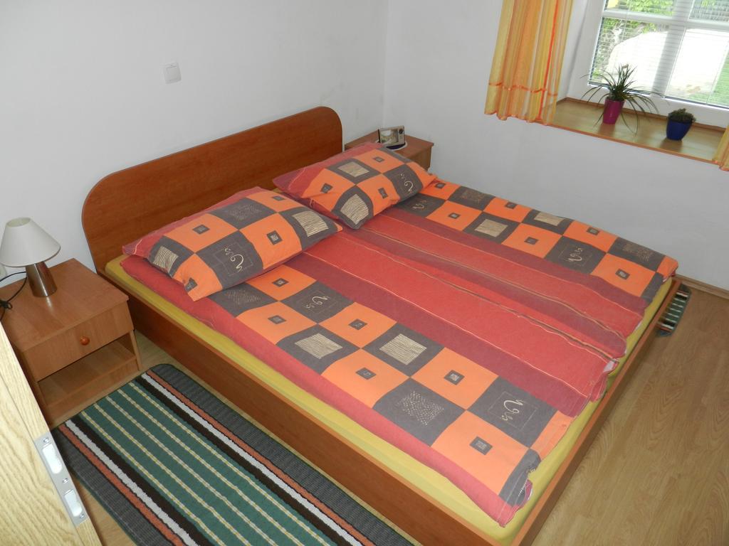 Gostilna Stara Posta Hotel Podkraj ภายนอก รูปภาพ